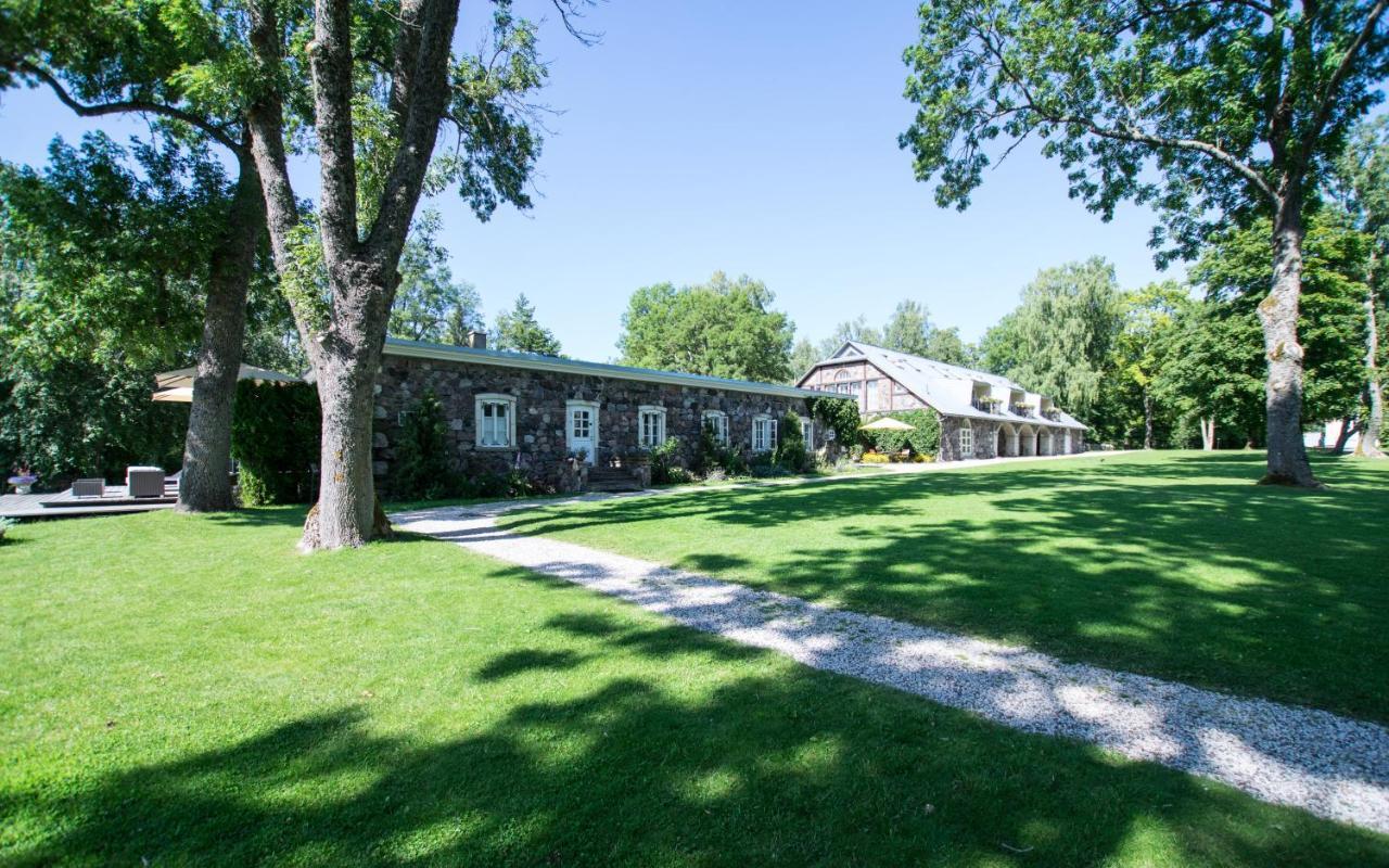 Paedaste Manor Eksteriør billede