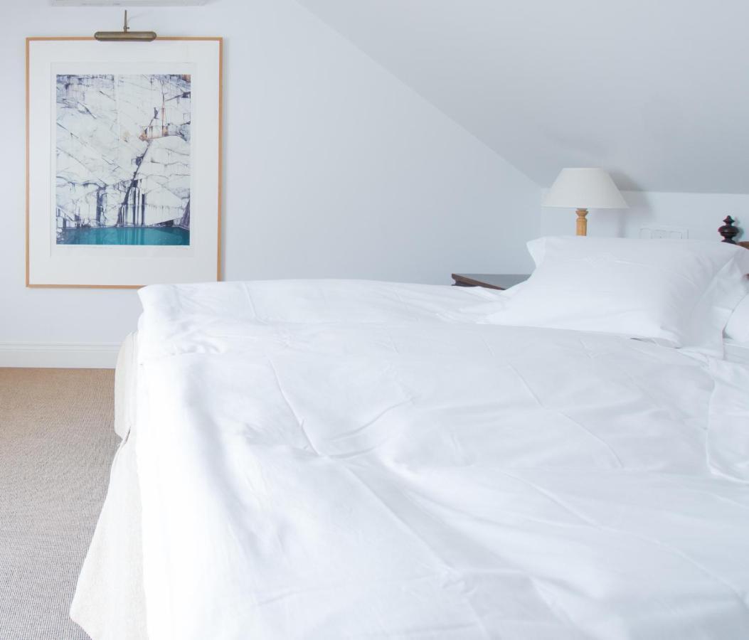 Paedaste Manor Eksteriør billede